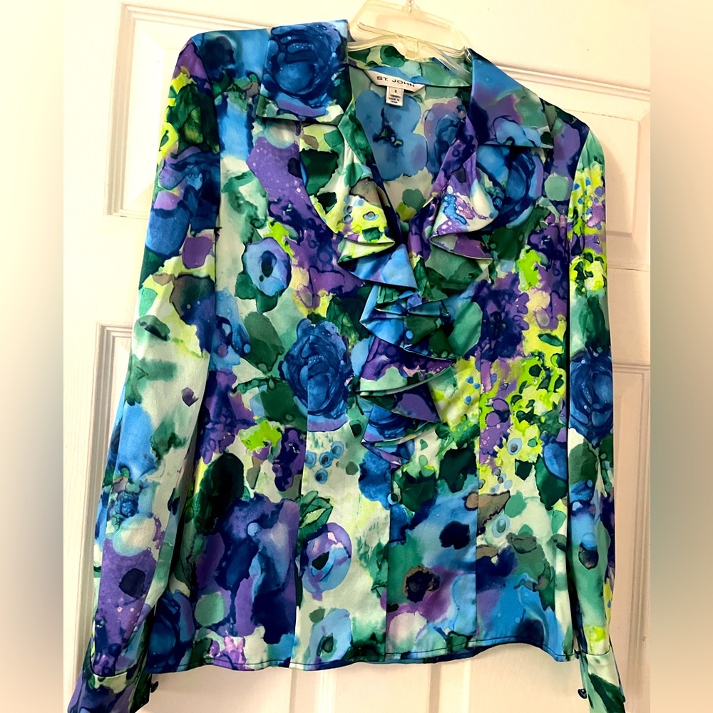 St. John silk long sleeve blouse